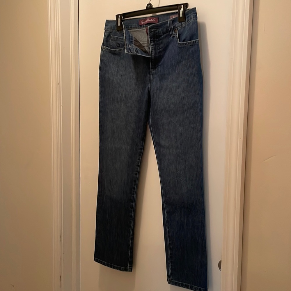 Gloria Vanderbilt, size 8P denim jeans